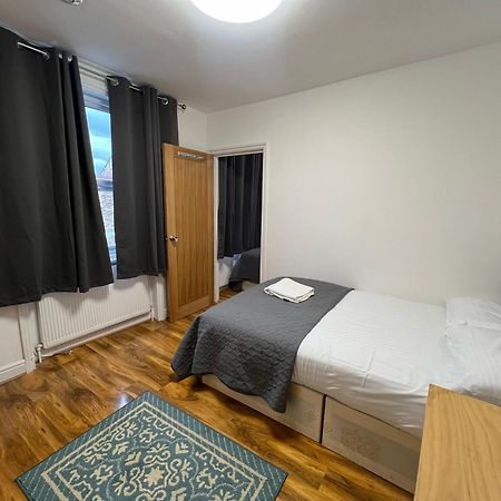 World Hotel Londra Dış mekan fotoğraf