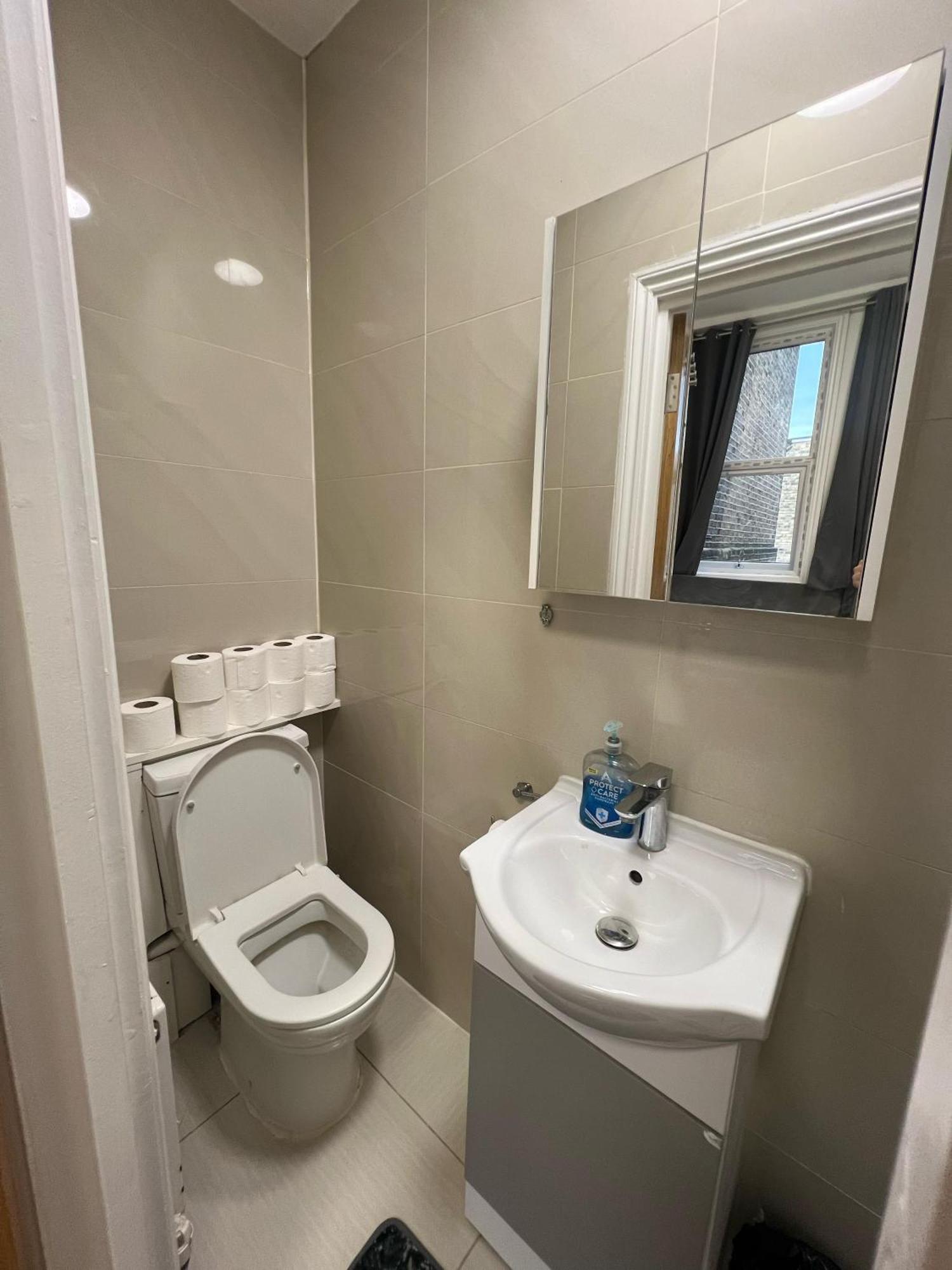 World Hotel Londra Dış mekan fotoğraf
