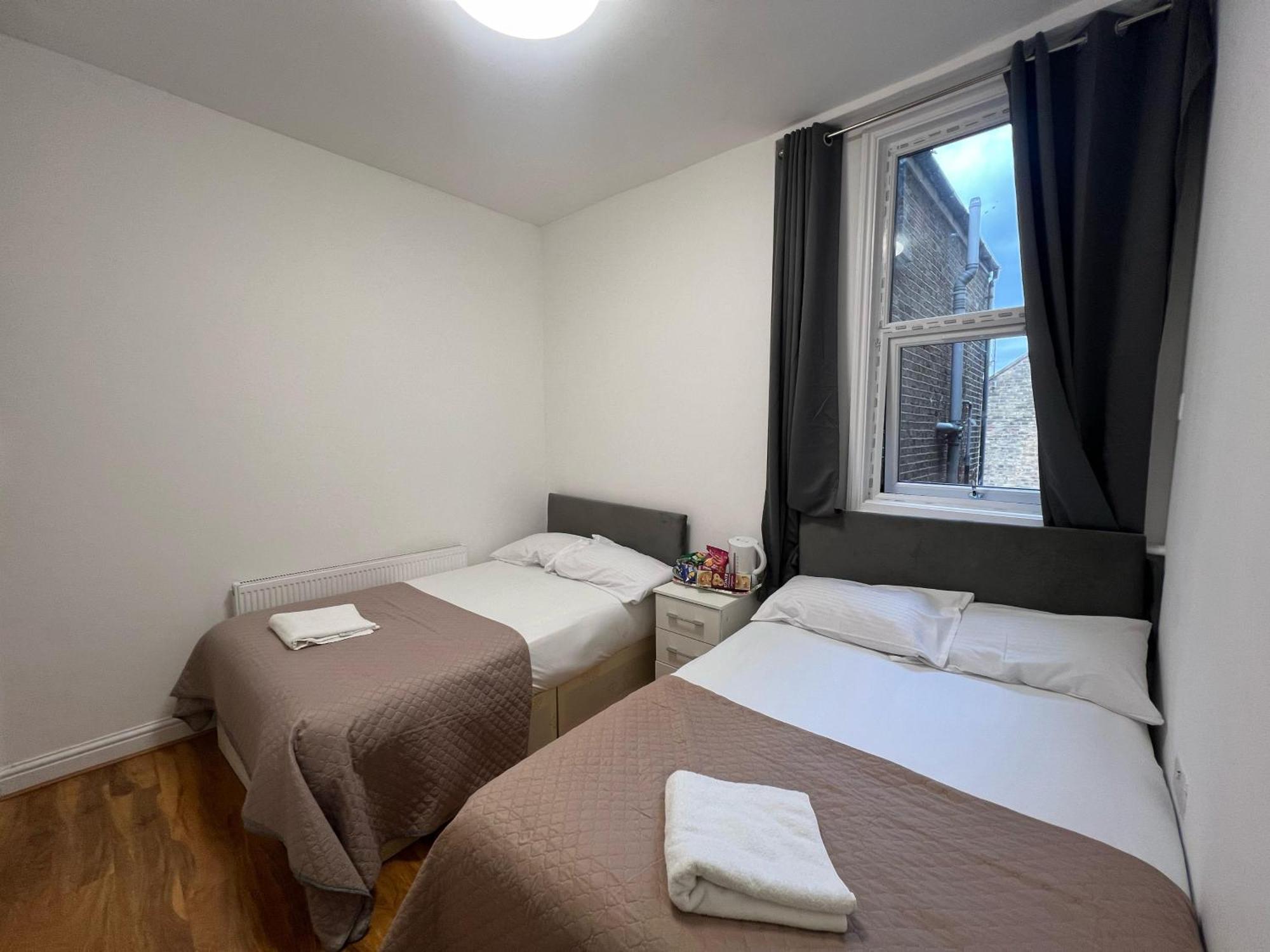 World Hotel Londra Dış mekan fotoğraf