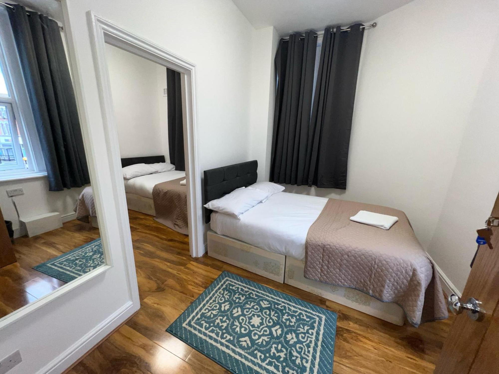 World Hotel Londra Dış mekan fotoğraf